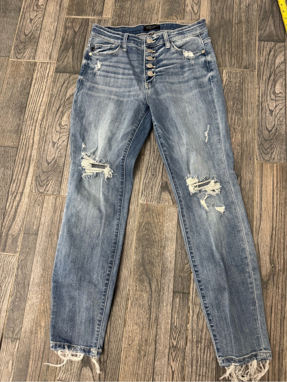Judy Blue Button Fly distressed loose Boyfriend Fit - size 1/25